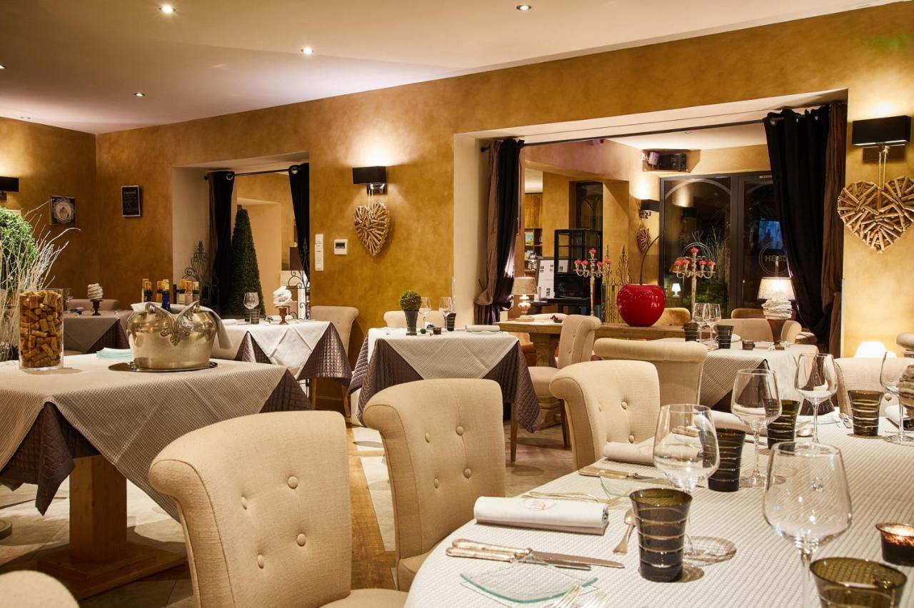 Charme & Business Hotel Lyon Limonest Esterno foto